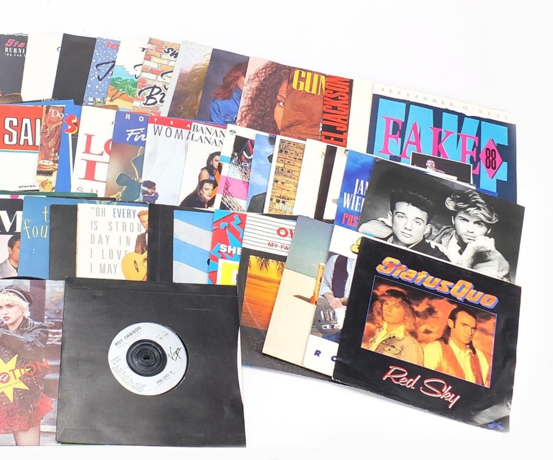 45rpm records including Madonna, Duran Duran, Phil Collins, Kylie Minogue and Guns & Roses : For - Bild 3 aus 3