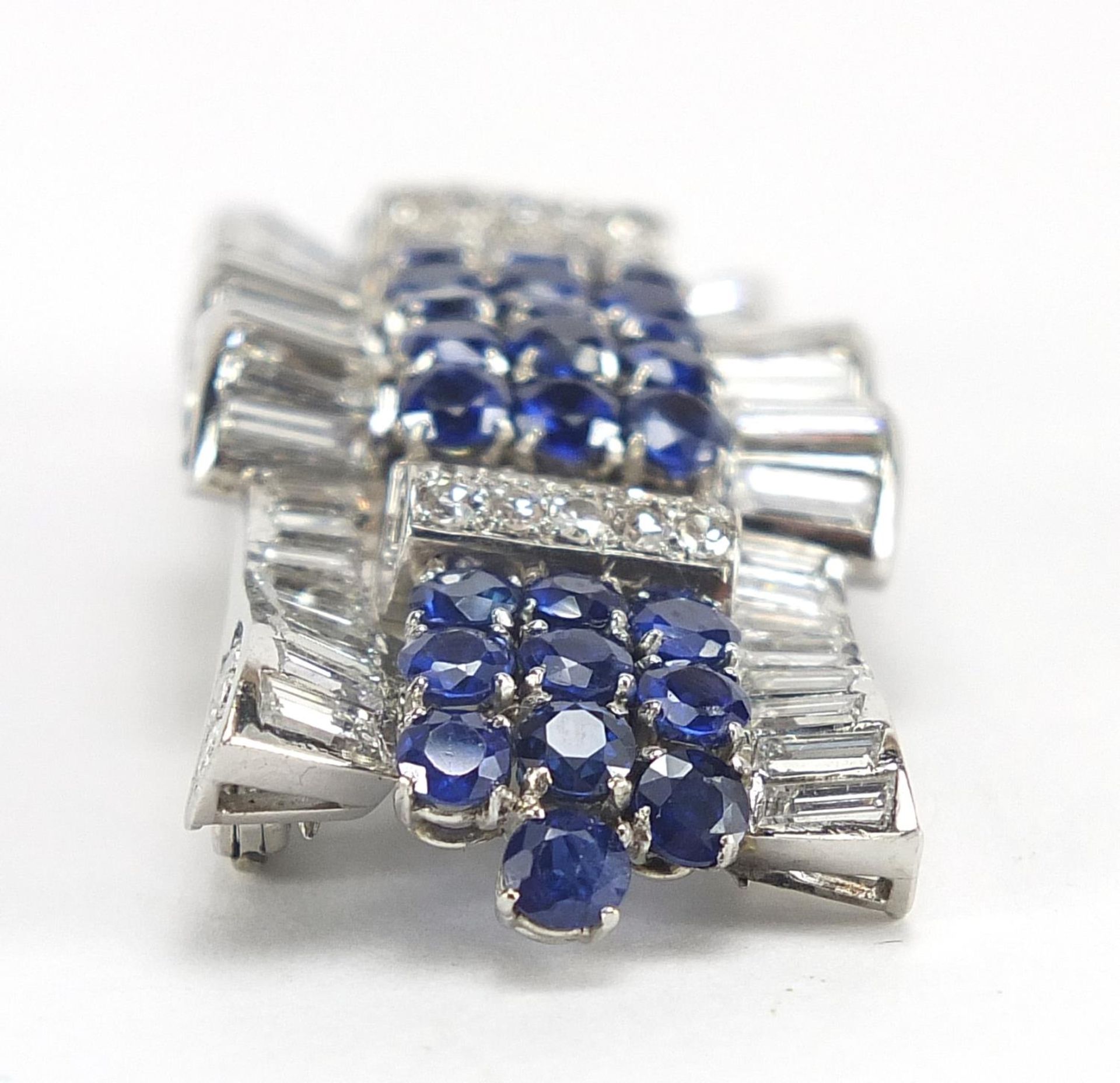 Good Art Deco diamond and sapphire three piece scarf clip brooch, A & M maker's mark, 6cm wide, 32. - Image 8 of 21