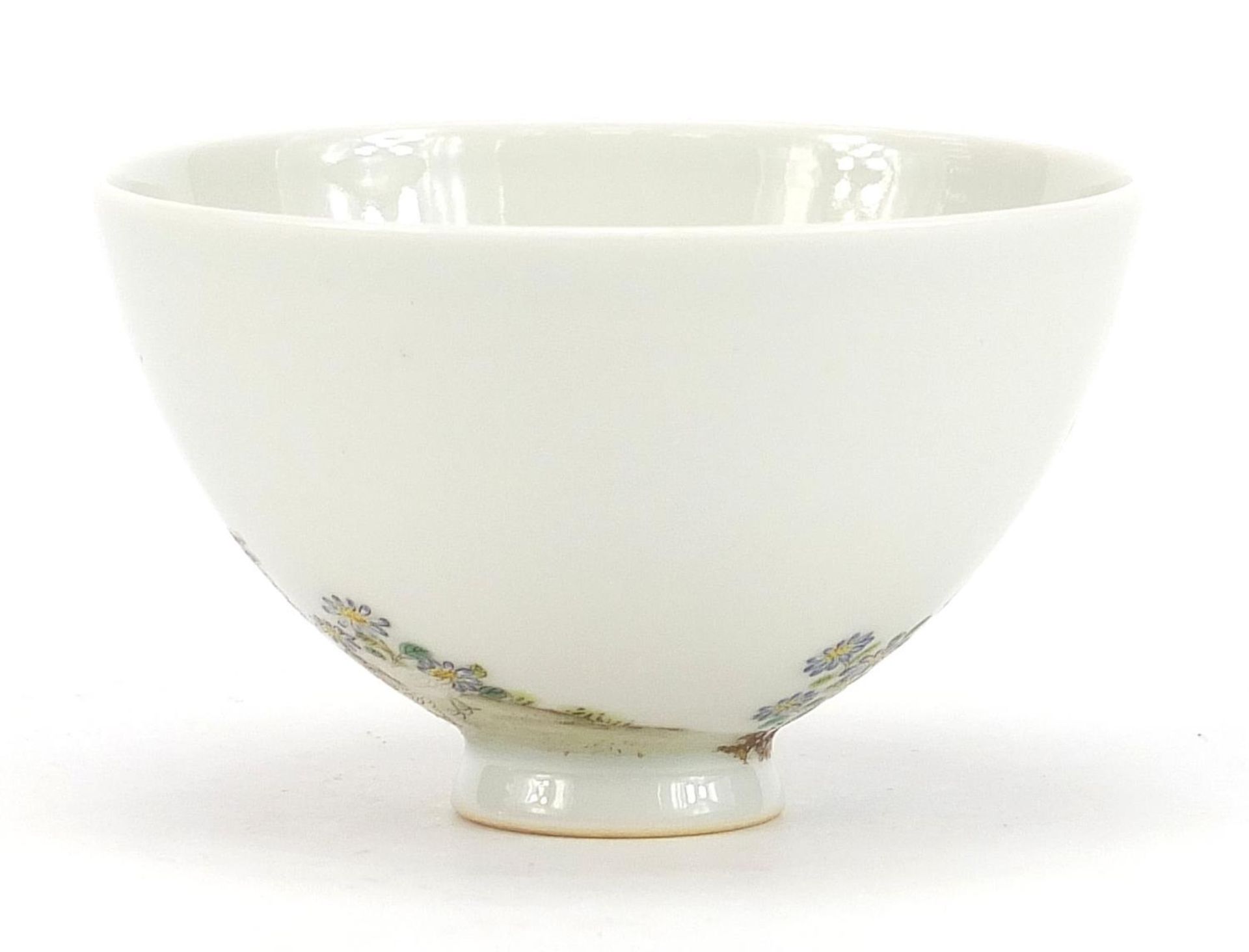 Chinese porcelain bowl finely hand painted in the famille rose palette with chickens amongst - Image 3 of 7