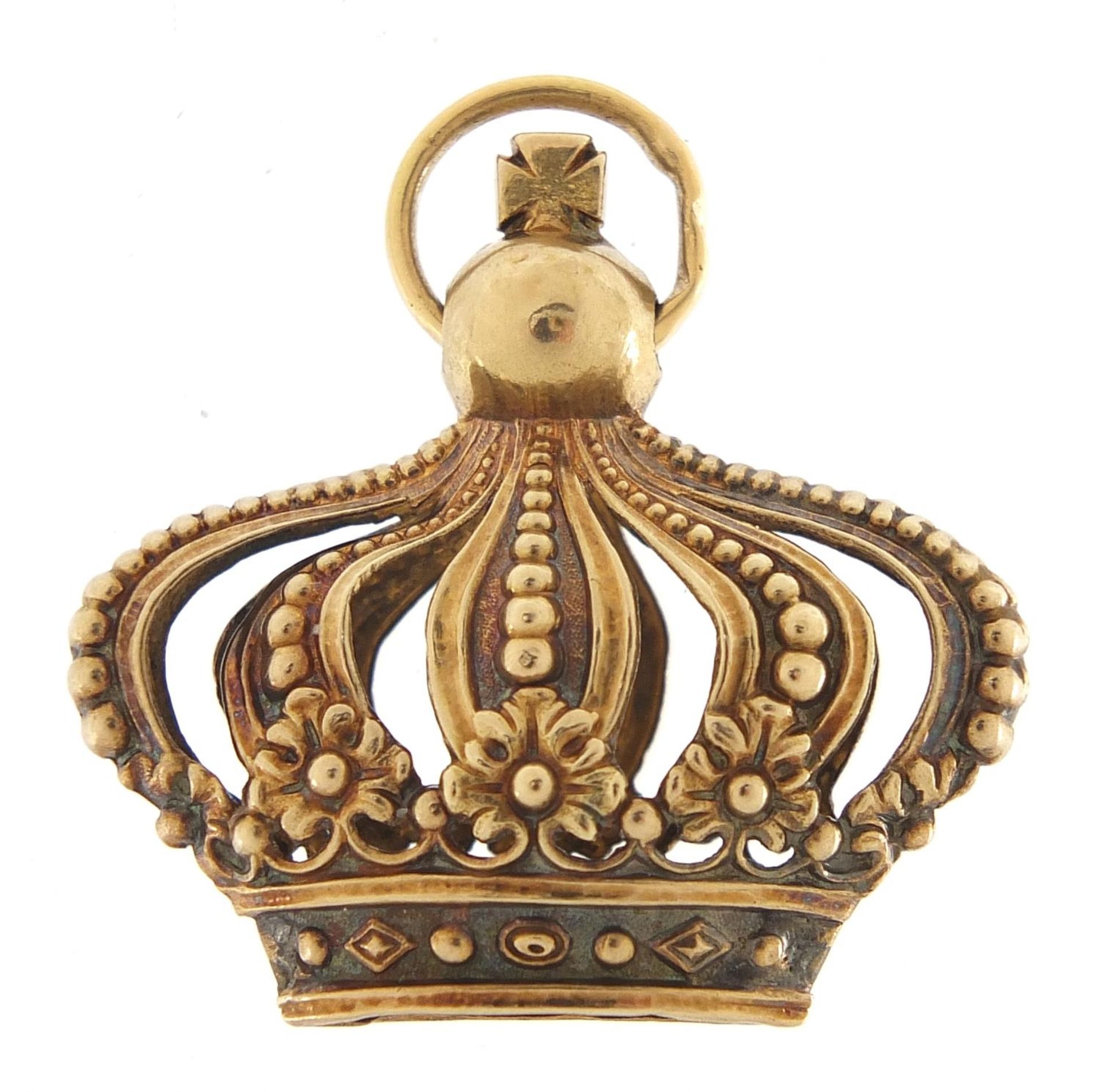 Large gold coloured metal coronation crown charm, 3.4cm wide, 5.4g : For Further Condition Reports