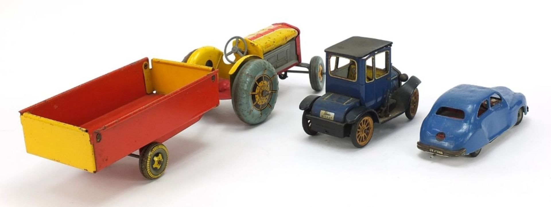 Antique and later tinplate toys comprising a Schuco Ford Coupet 1917, Chad Valley Harborme car and a - Image 4 of 6