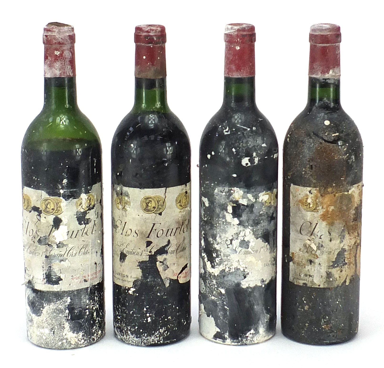 Four bottles of Clos Fourtet St Emilion 1er Grande Cru red wine, two bottles dated 1978 : For