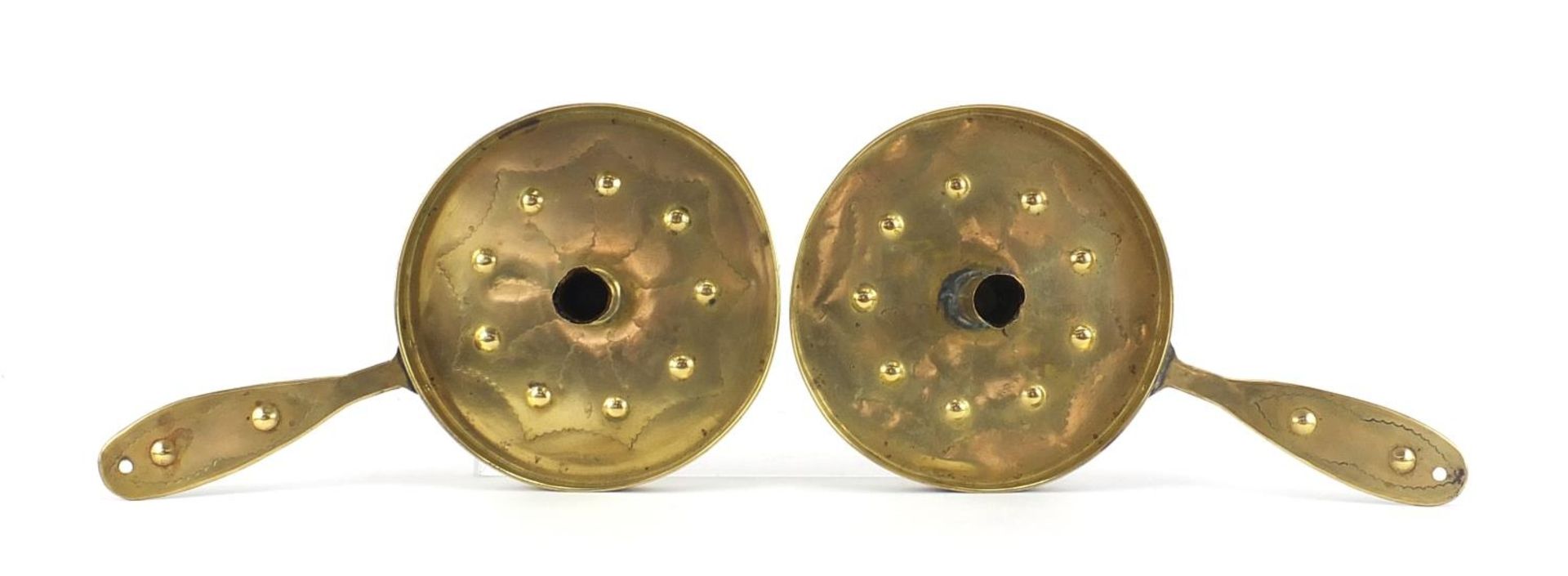 Pair of Arts & Crafts brass chamber sticks, each 35cm in length : For Further Condition Reports - Image 3 of 4