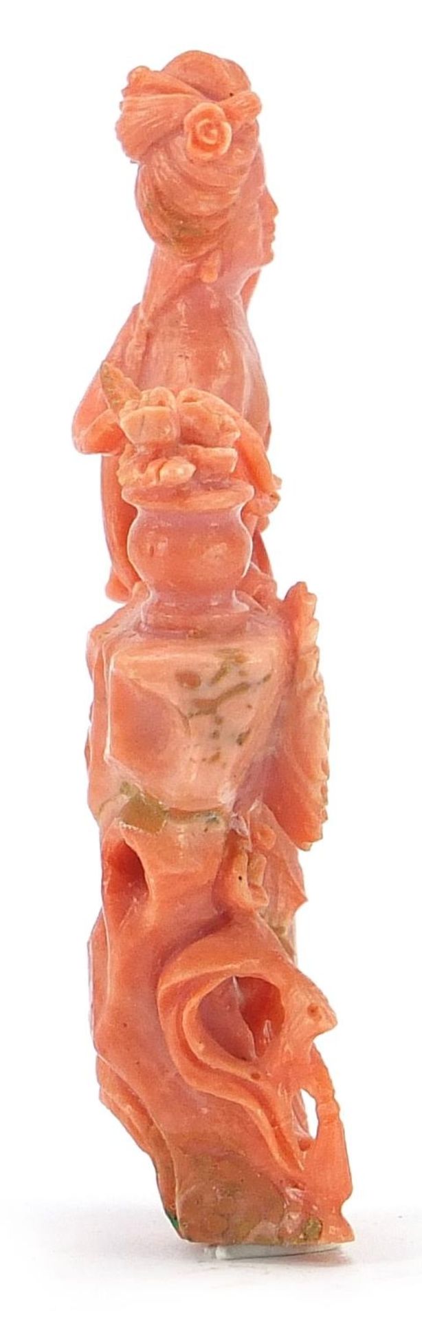 Chinese coral carving of Guanyin, 7cm high : For Further Condition Reports Please Visit Our - Image 4 of 5