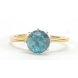 18ct gold blue stone solitaire ring, possibly aquamarine, size L, 3.2g : For Further Condition