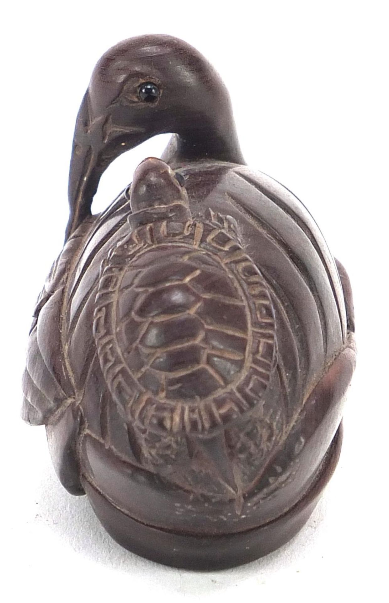 Japanese carved wood okimono of a turkey and tortoise, inset mother of pearl with character marks to - Bild 2 aus 6