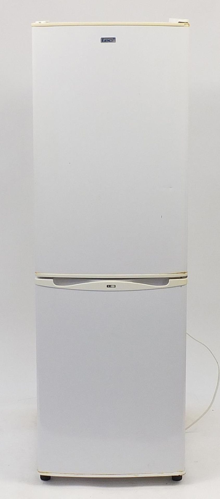 LEC fridge freezer, 153cm H x 48cm W x 53.5cm D : For Further Condition Reports Please Visit Our