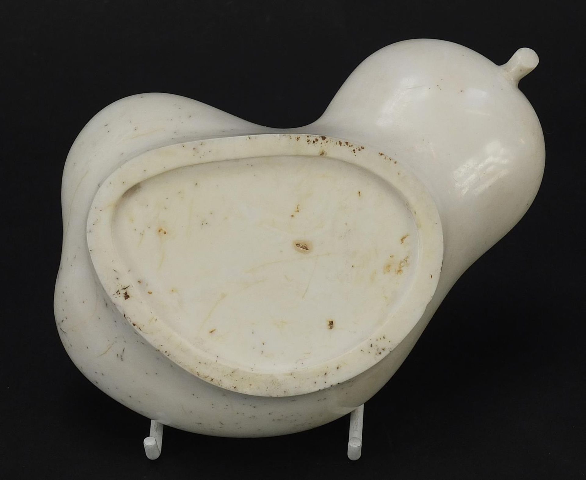 Chinese carved ivory brush washer in the form of a gourd, 15cm in length - Image 6 of 6