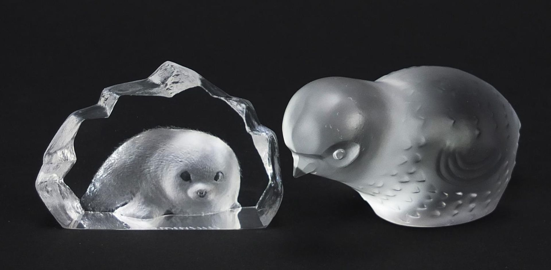 Two animal glass paperweights comprising chick by Baccarat and seal pup by Mats Jonasson, the