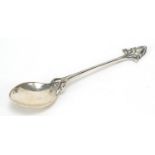 Walker & Hall, Arts & Crafts silver spoon with stylised handle, Sheffield 1917, 14.5cm in length,