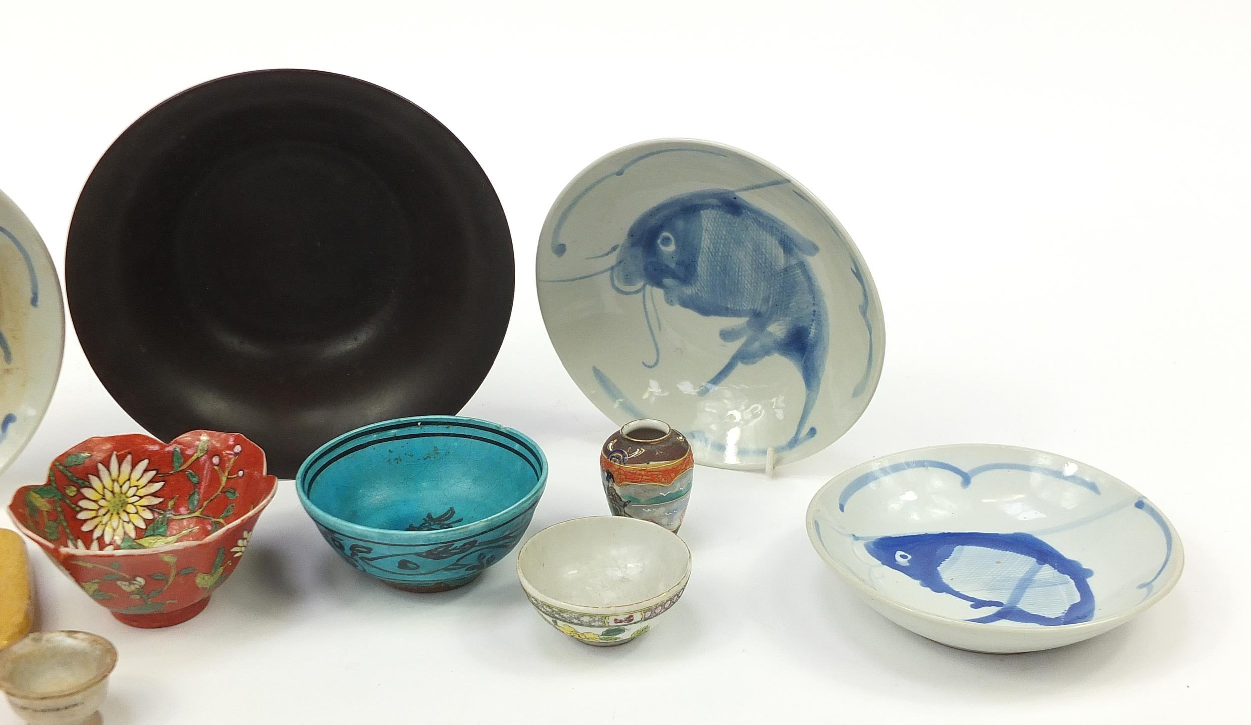 Chinese, Japanese and Persian ceramics including a blue glazed bowl hand painted with fish, the - Image 3 of 5
