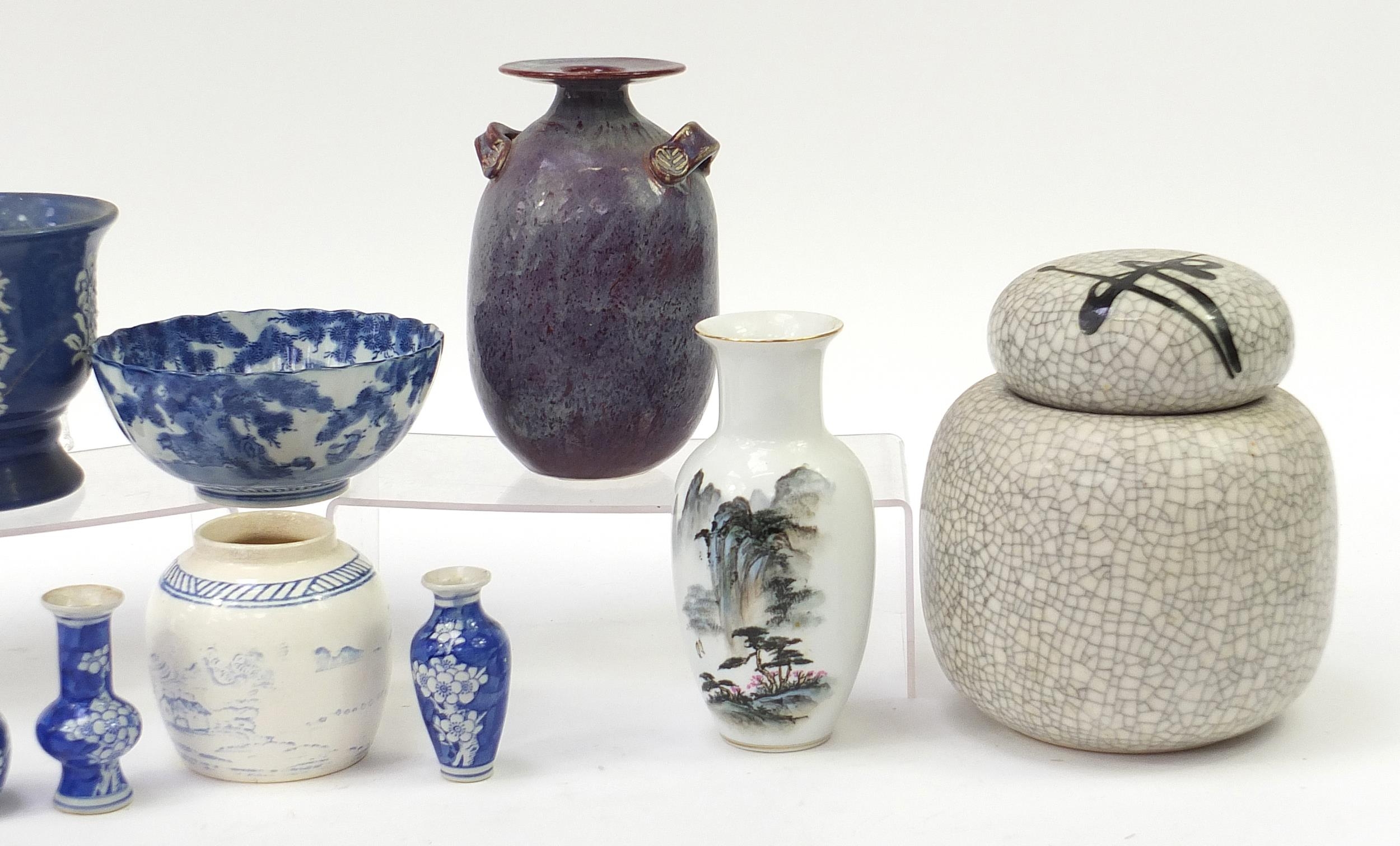 Chinese and Japanese porcelain to include a large crackle glaze ginger jar and lid, red and white - Image 4 of 10