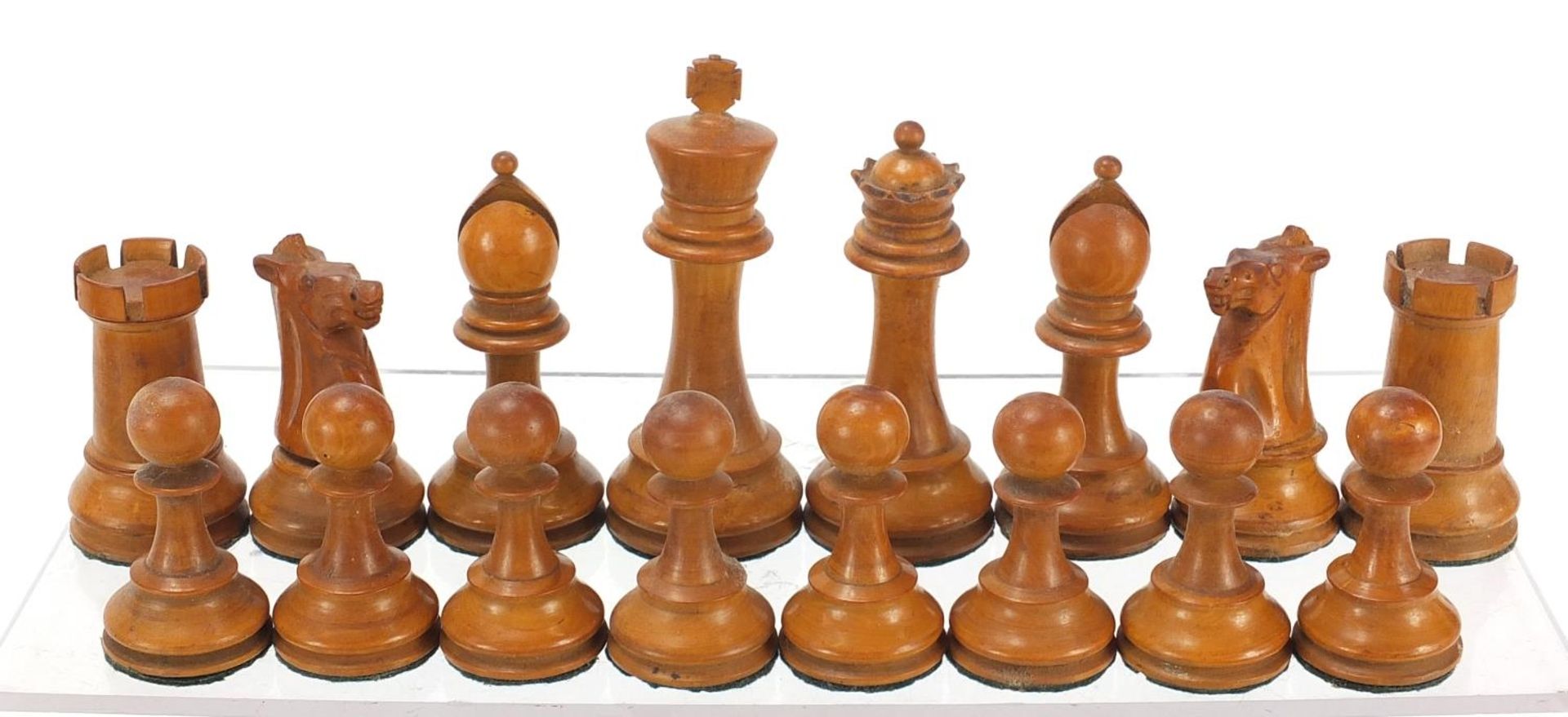 19th century boxwood and ebonised Staunton chess set, 10.5cm high - Image 2 of 9