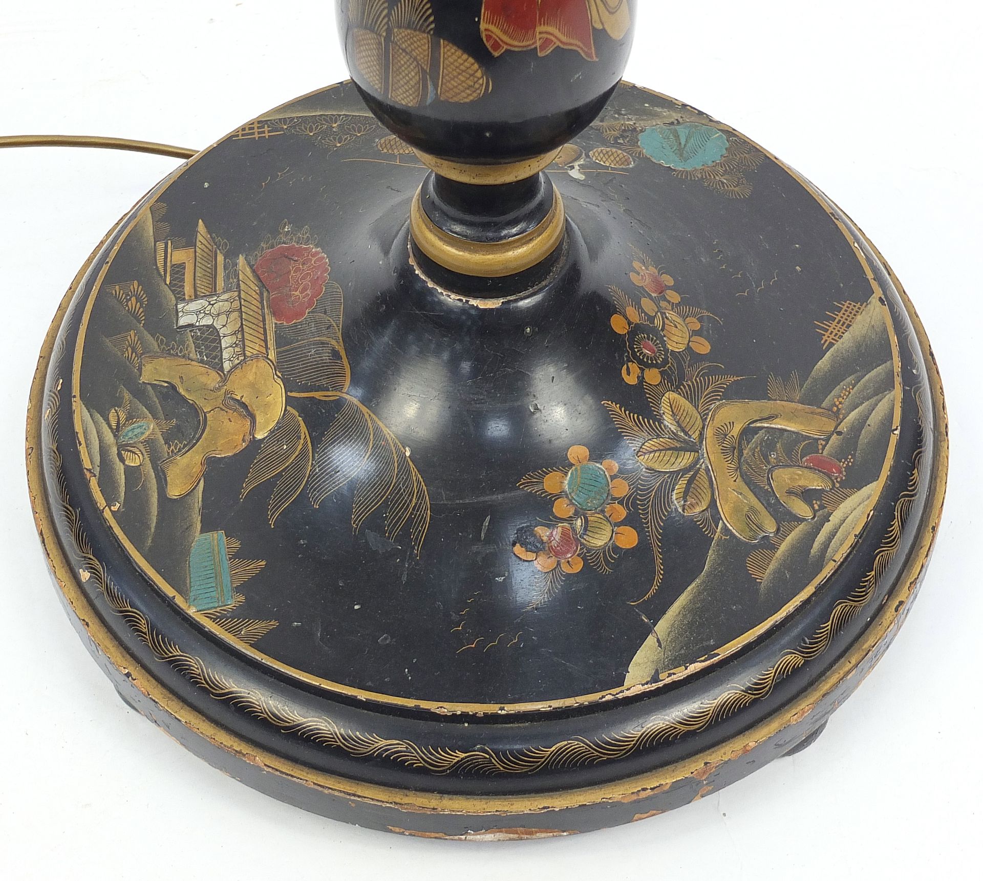 Chinese black lacquered chinoiserie standard lamp, 155cm high - Image 4 of 6