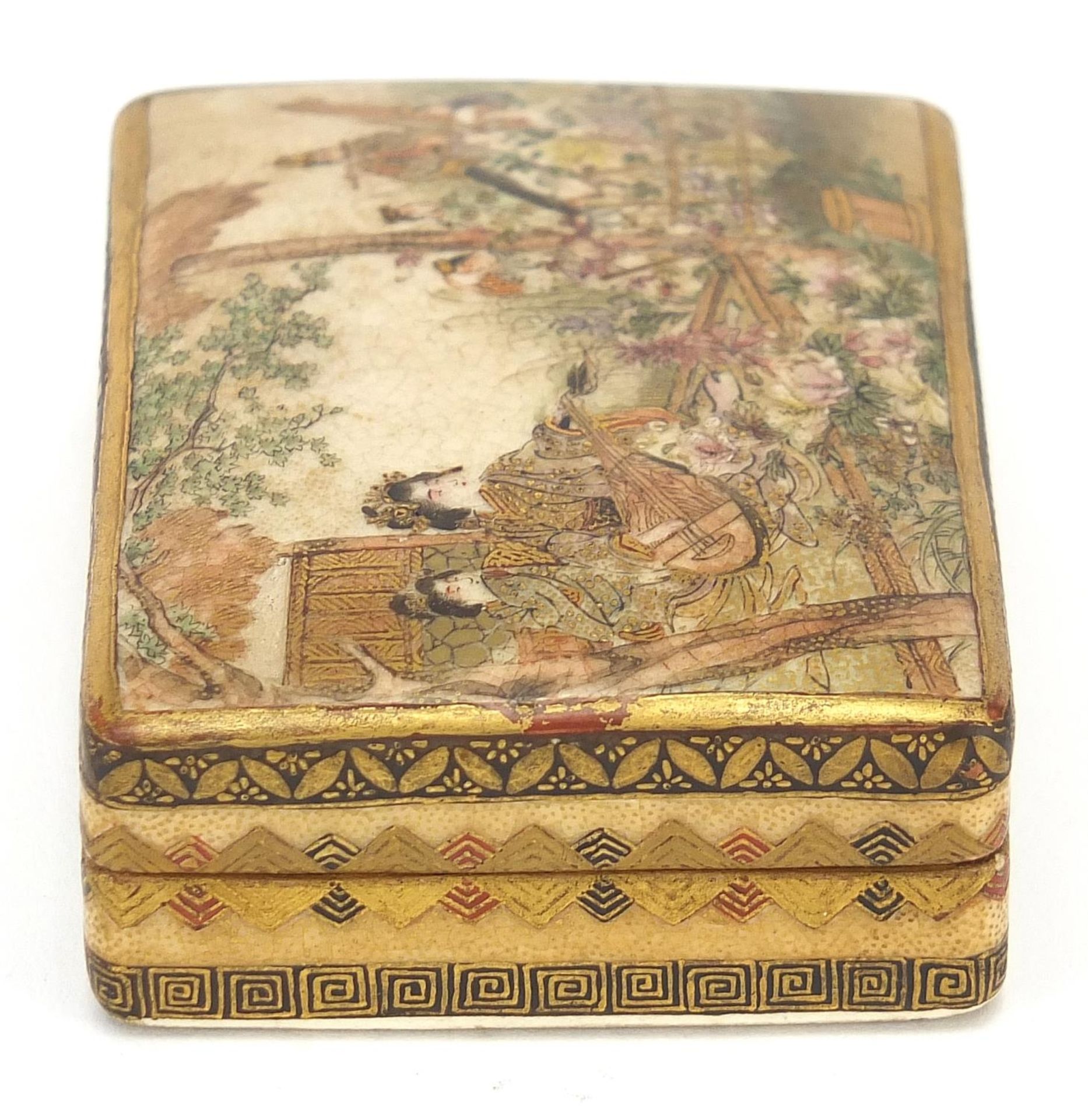 Japanese Satsuma pottery box and cover finely hand painted with figures and flowers, S Kinkozan - Image 5 of 9