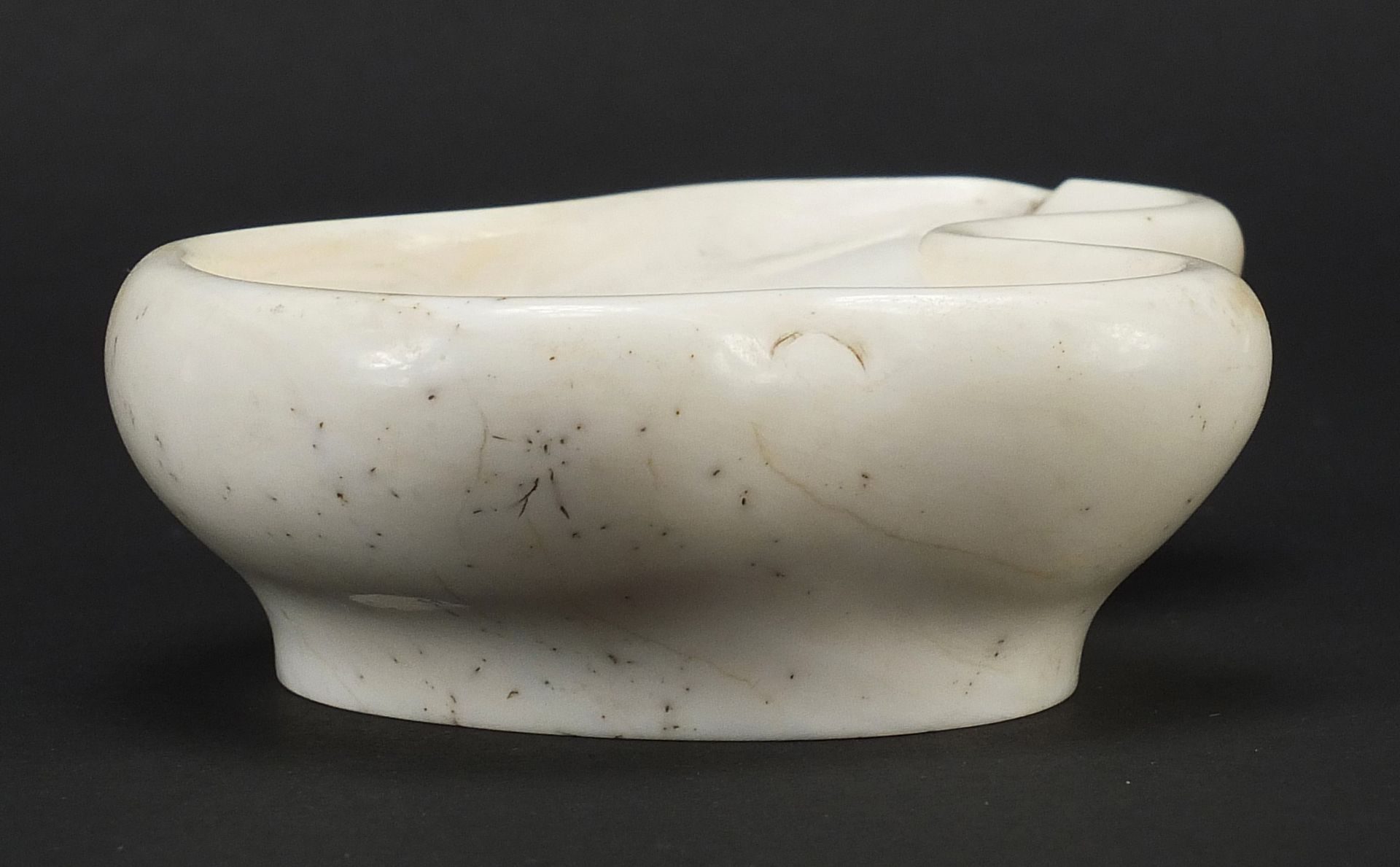 Chinese carved ivory brush washer in the form of a gourd, 15cm in length - Image 4 of 6