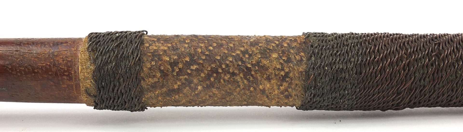 African Tribal interest Knobkerrie with metal bound handle, 60cm in length - Bild 4 aus 4