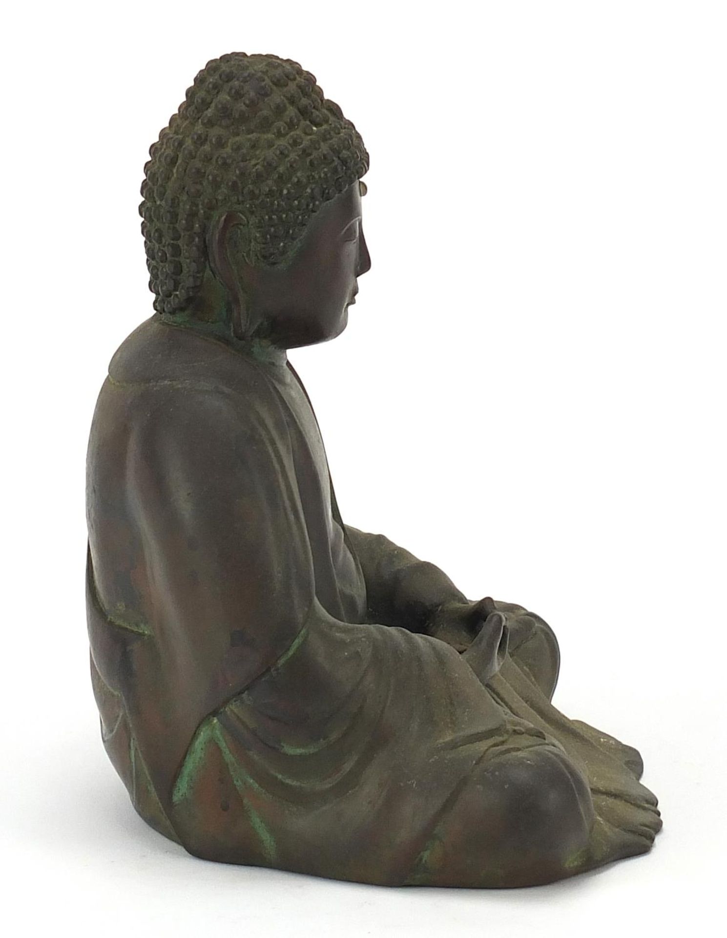 Chino Tibetan patinated bronze figure of seated Buddha, 18cm high - Image 5 of 7