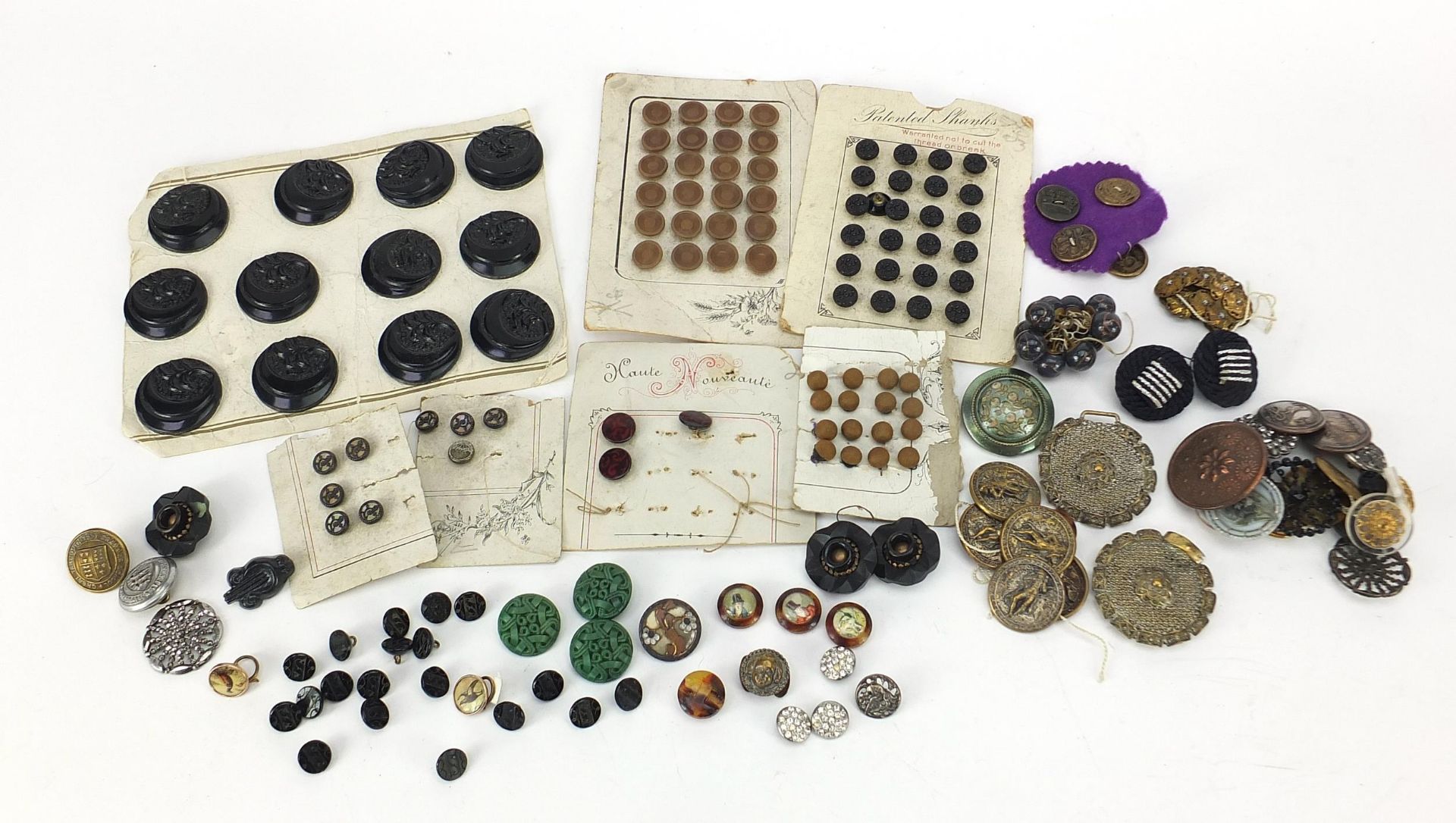 Antique and later buttons including Bakelite, Art Deco and brass examples