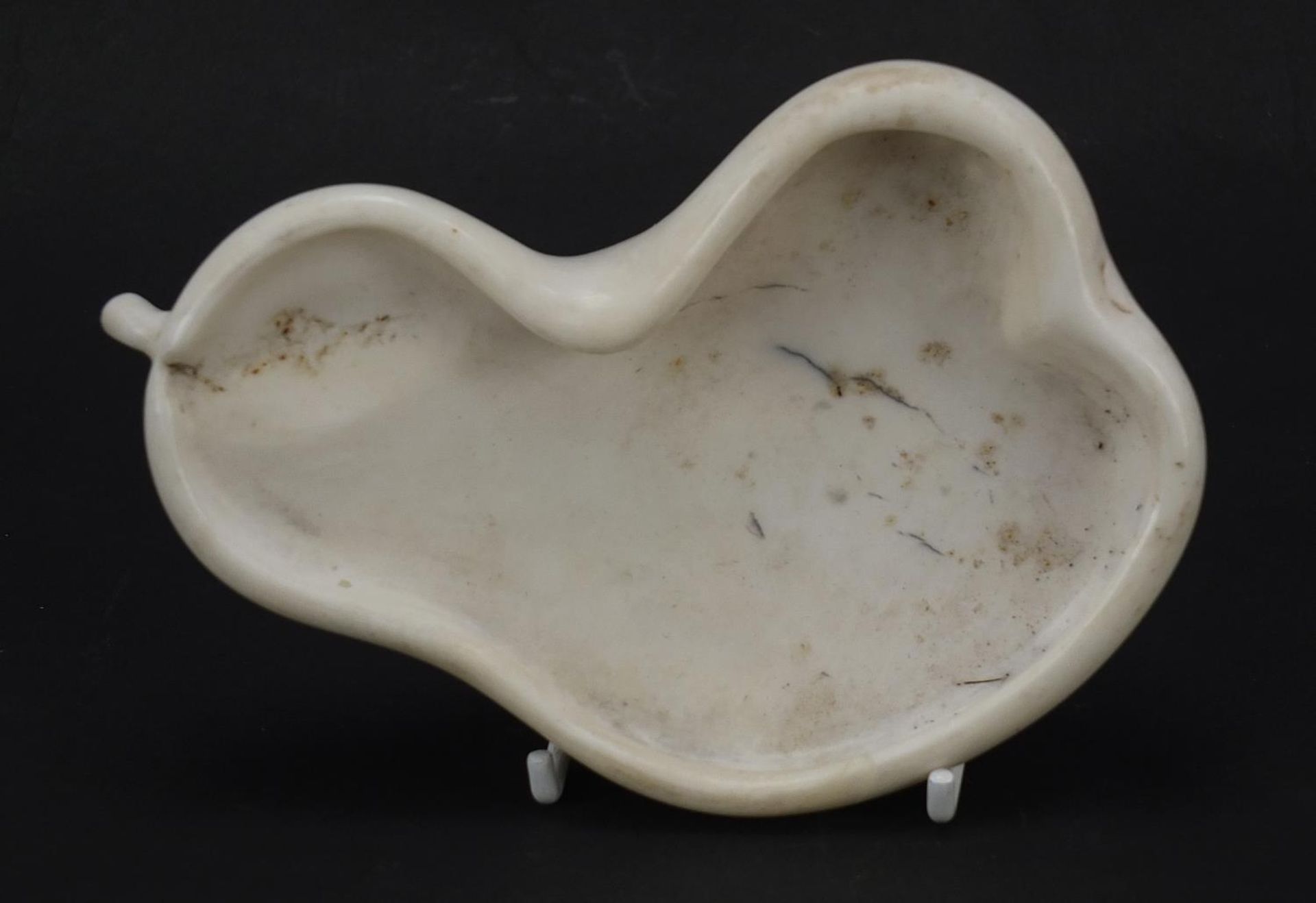 Chinese carved ivory brush washer in the form of a gourd, 15cm in length - Image 5 of 6