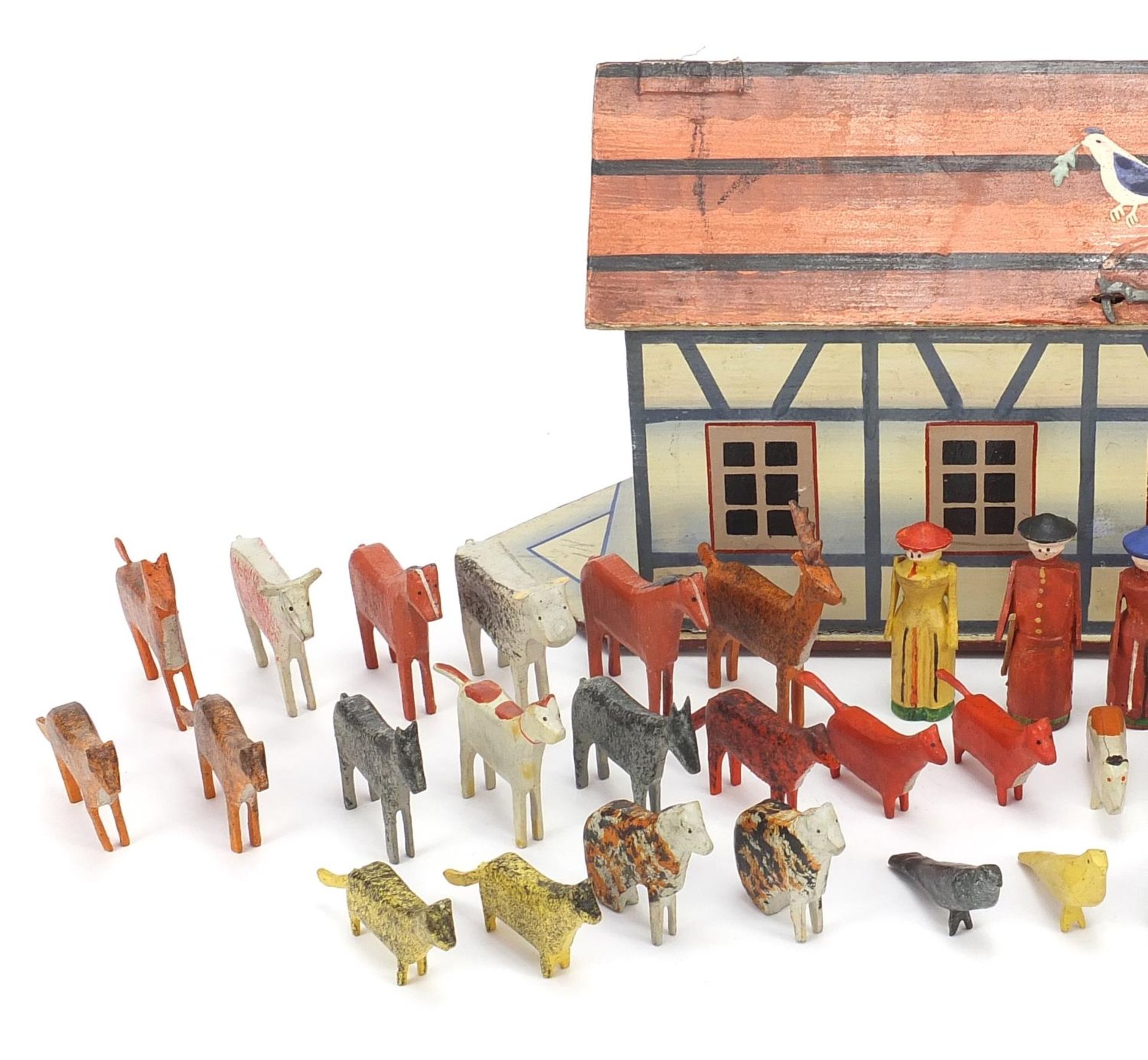 Old wooden Noah's ark with carved woodens animals including horses, 33cm in length - Image 2 of 5