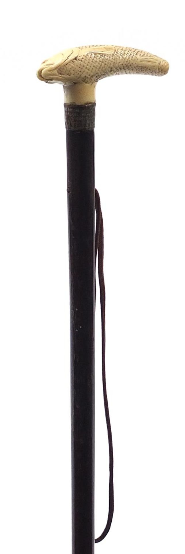 Hardwood walking stick with carved ivory Koi carp handle, 88cm in length - Image 2 of 7