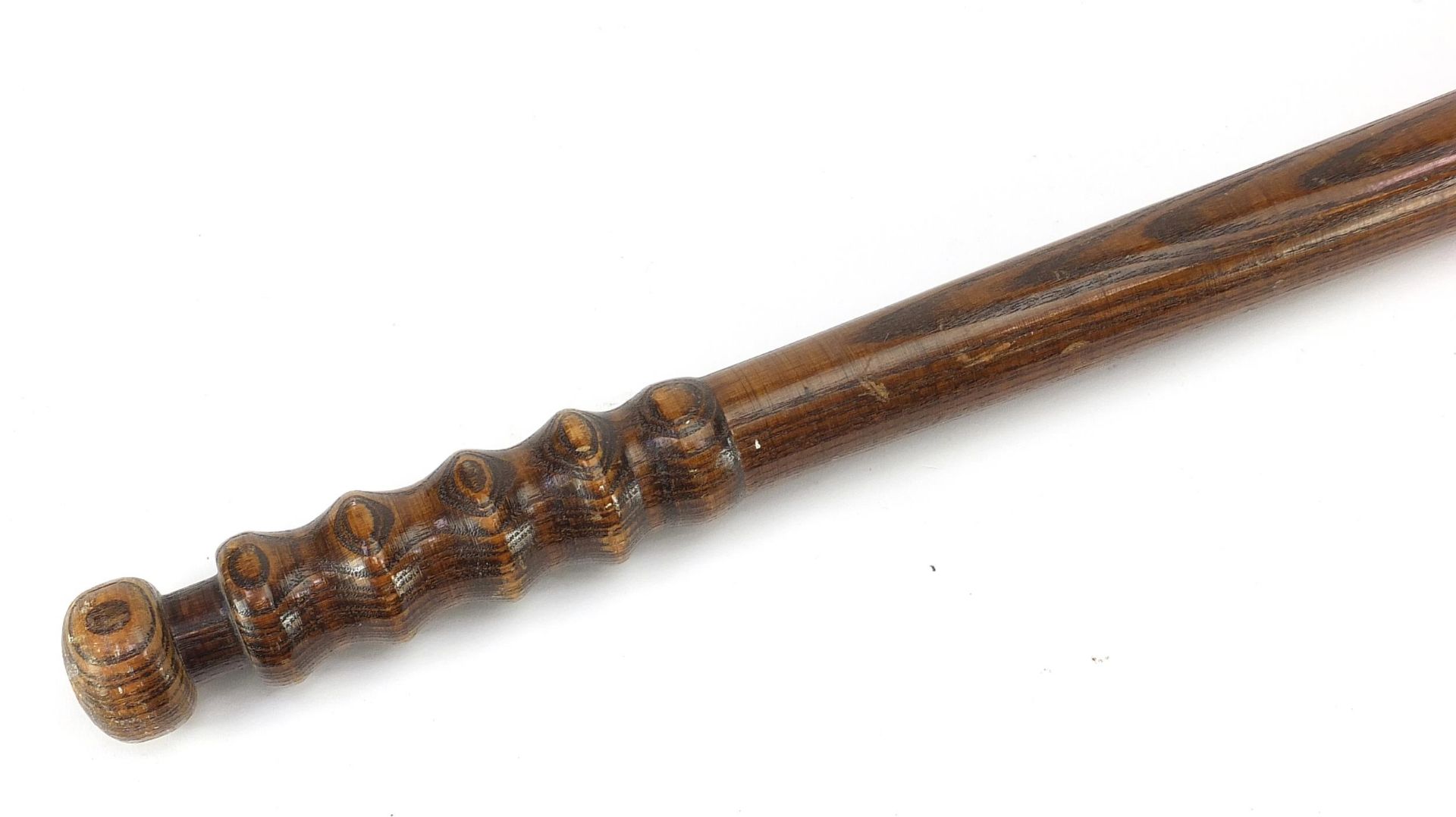 Large turned wood truncheon, 66cm in length - Image 5 of 5