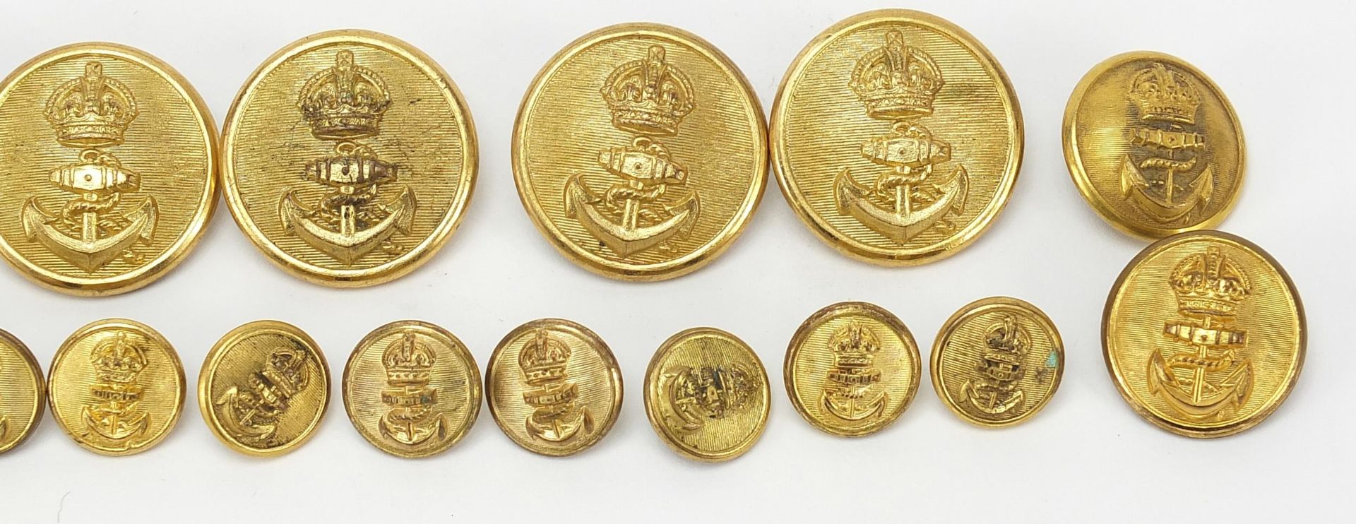 Naval interest gilt metal buttons - Image 3 of 5