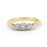 18ct gold diamond three stone ring, size J, 2.5g