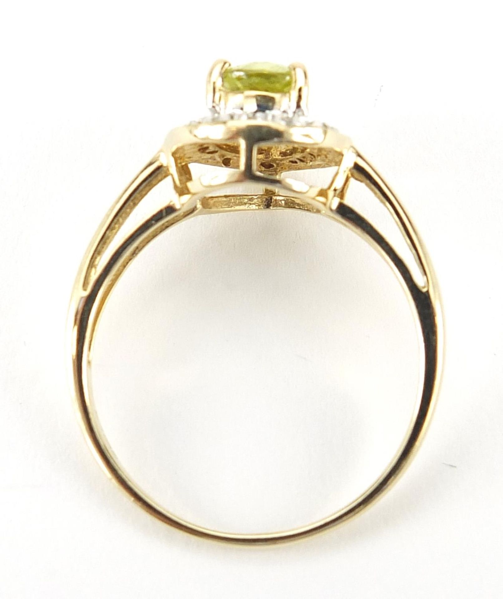 9ct gold peridot and diamond ring, size N, 2.3g - Image 4 of 6