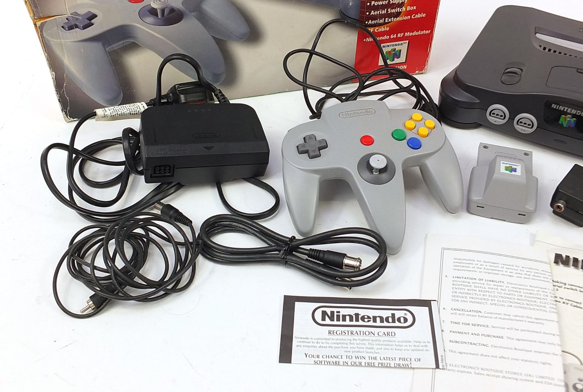 Nintendo 64 games console with box - Image 2 of 4