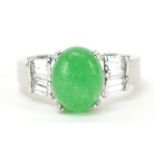 White metal cabochon green stone and clear stone ring, size M, 4.5g