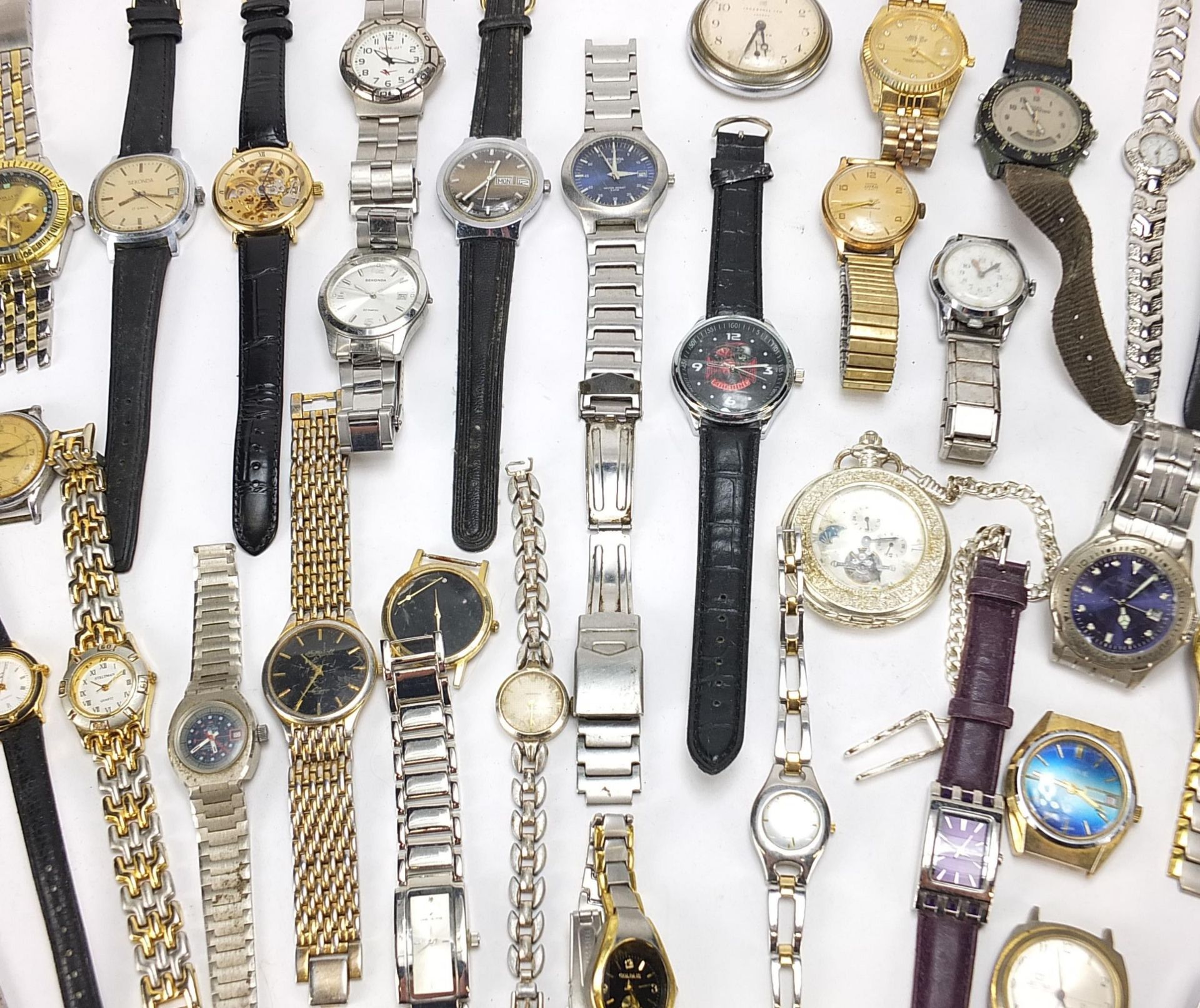 Vintage and later ladies' and gentlemen's wristwatches including Ingersoll, Timex, Sekonda and - Image 6 of 6