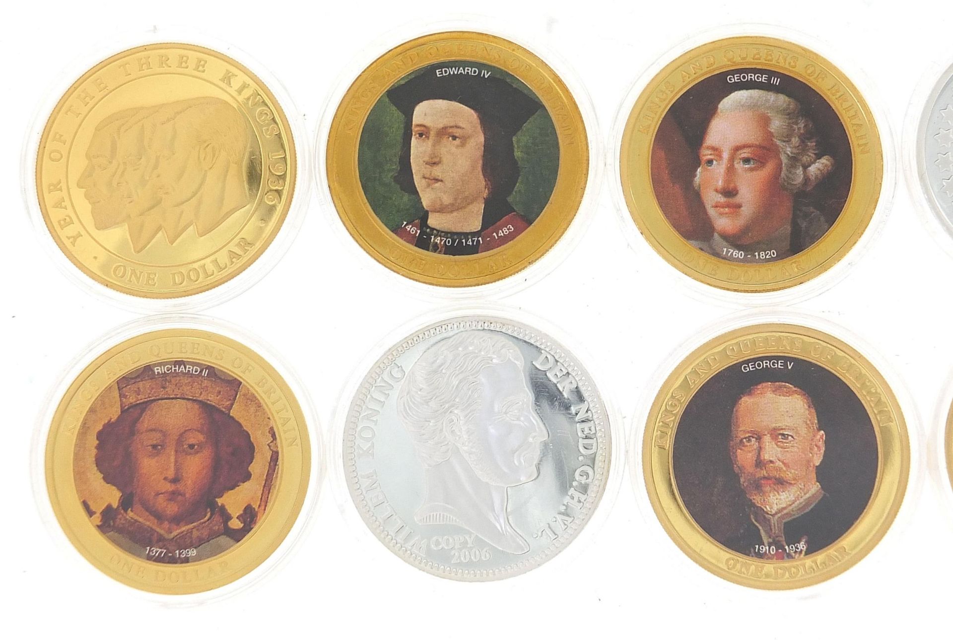 Ten commemorative coins depicting American eagle, Queen Elizabeth II and others - Image 2 of 4