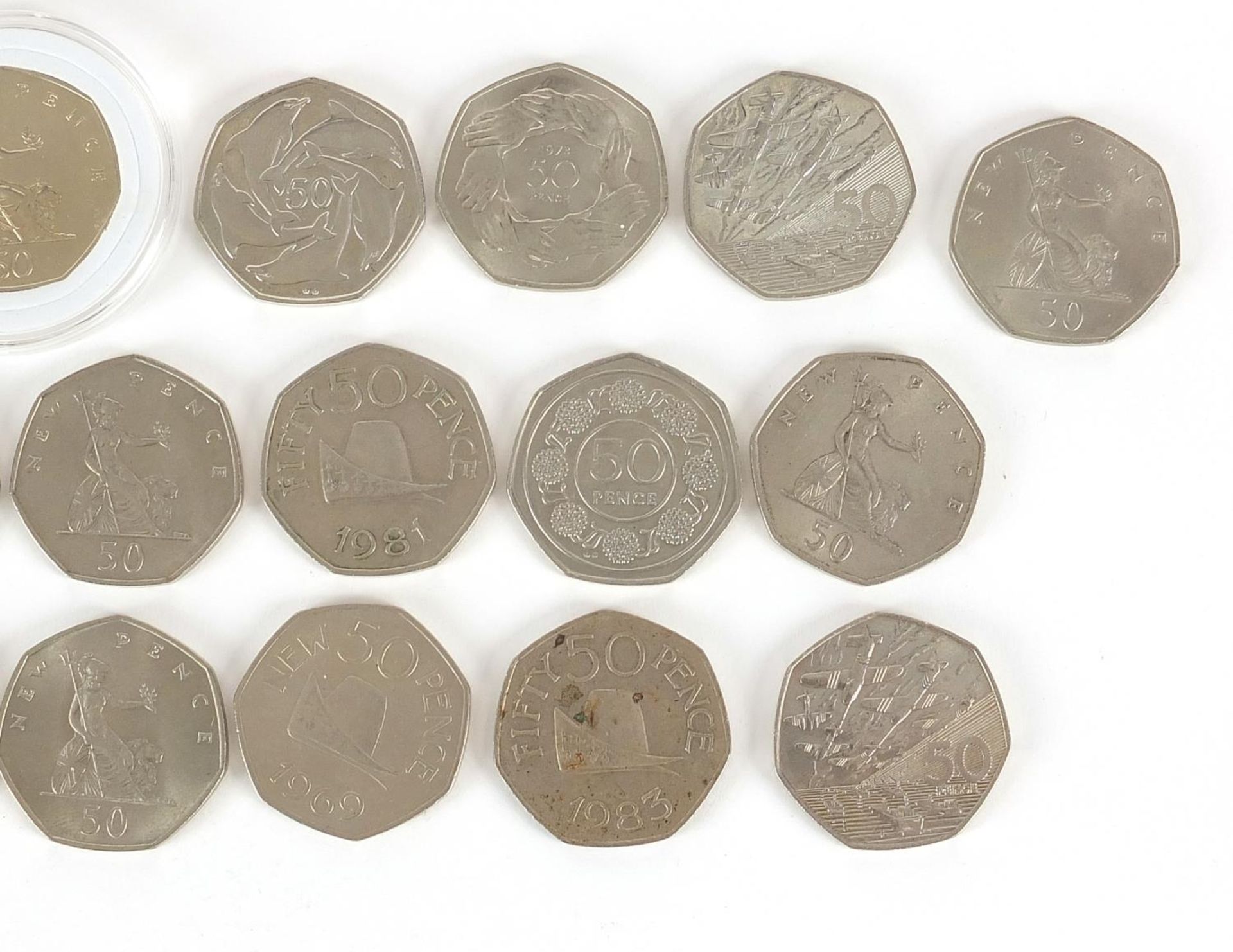 Selection of fifty pence pieces, various designs - Bild 3 aus 6
