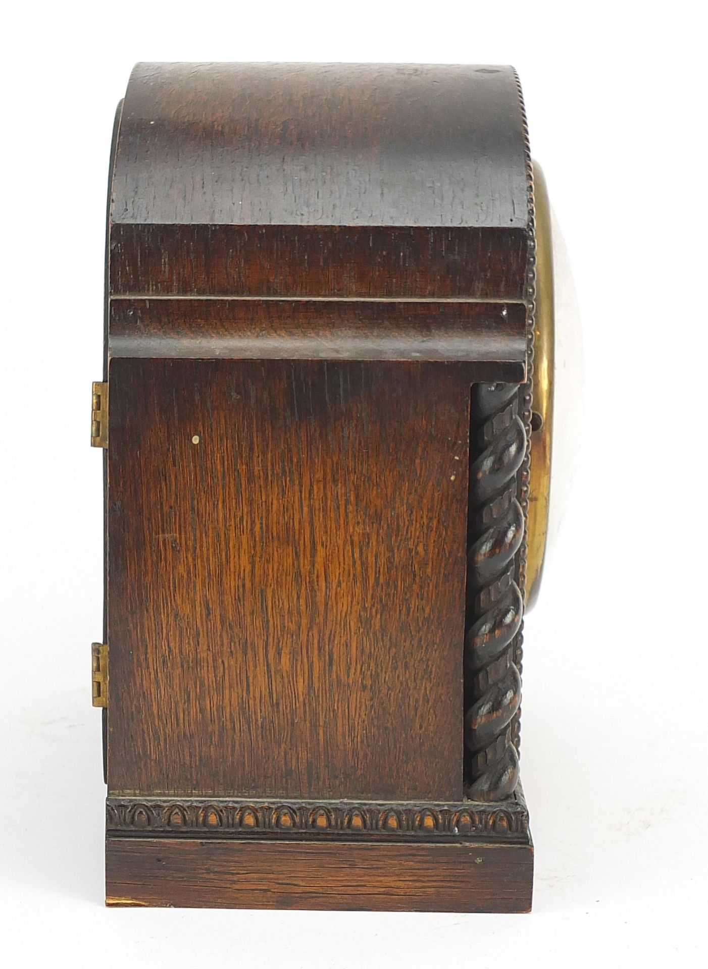 Oak cased striking mantle clock with silvered dial and barley twist columns, 23cm high - Image 5 of 7