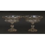 Pair of Georgian cut glass tazzas, 17cm high x 24cm in diameter