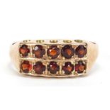 Unmarked gold garnet two row cluster ring, size L, 2.1g