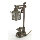 Art Deco bronze desk lamp in the form of a Chinese street lamp sign Guil Bellens, 33.5cm high