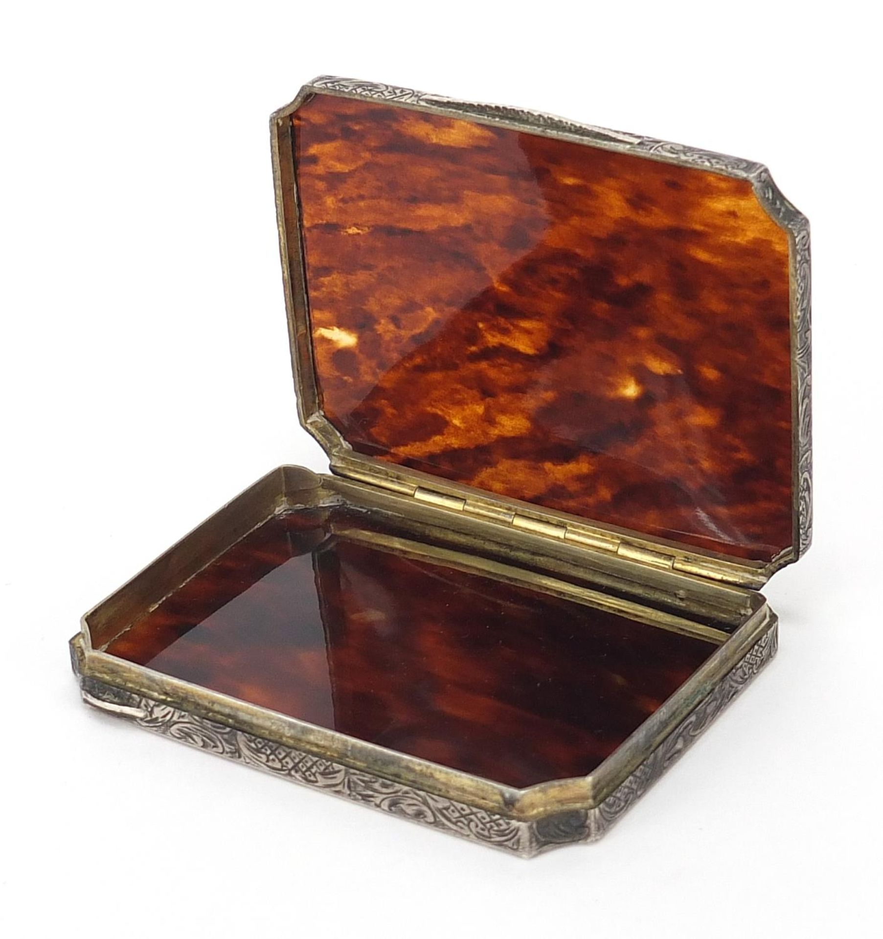 Continental silver and tortoiseshell box with hinged lid and engraved decoration, indistinct - Image 2 of 5
