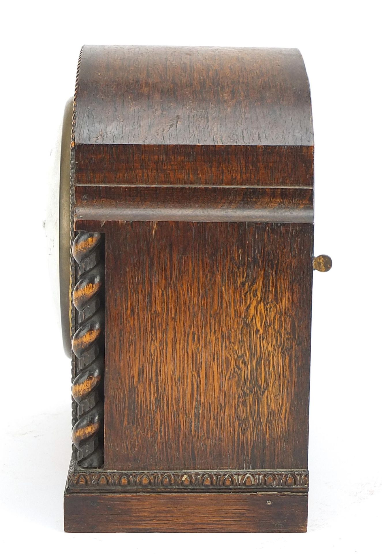 Oak cased striking mantle clock with silvered dial and barley twist columns, 23cm high - Image 3 of 7