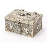 John William Barrett, Arts & Crafts silver box with hinged lid, Birmingham 1903, 4.5cm x 8.5cm W x