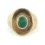 Designer 9ct gold emerald ring, size I, 9.2g