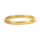 22ct gold wedding band, size P, 2.0g