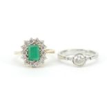 9ct gold green and clear stone ring and a 9ct white gold cubic zirconia solitaire ring, sizes M