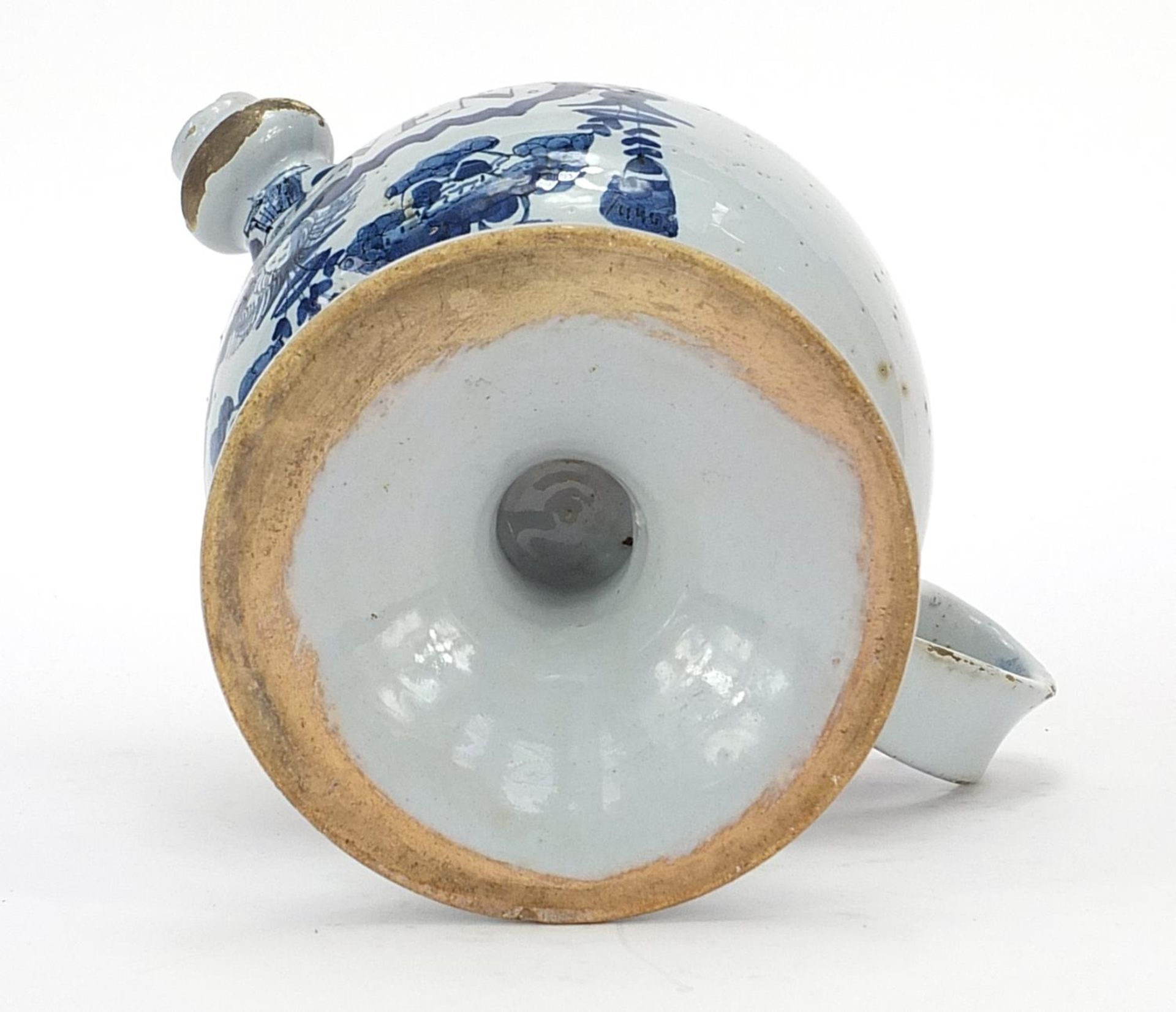 18th century Delft blue and white tin glazed drug jar with handle and spout, 18cm high - Image 4 of 4