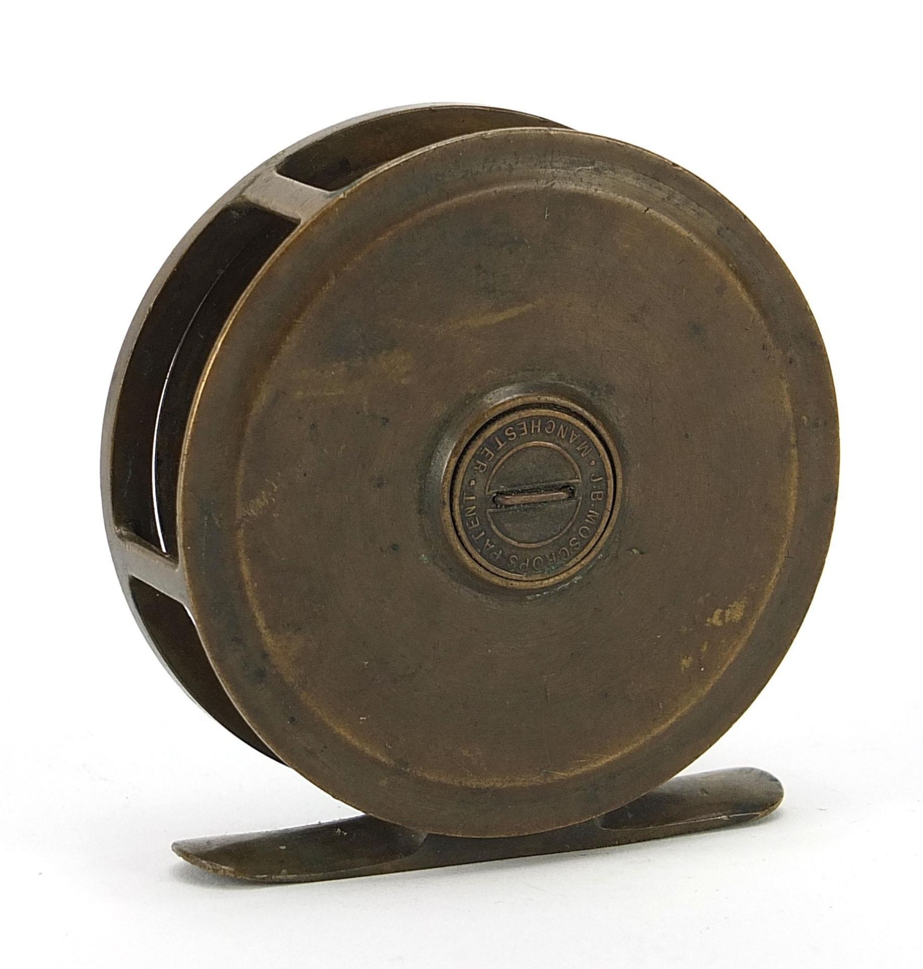 Vintage J B Moscrops brass fishing reel with wooden handle, 7.6cm in diameter - Image 2 of 4