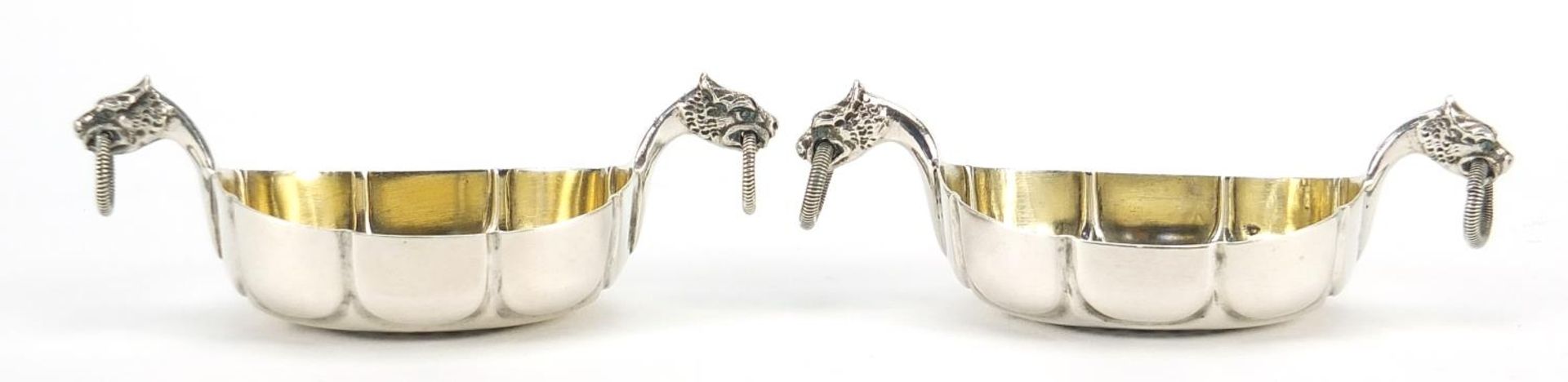 Marius Hammer, pair of Danish 830S silver open salts with dragon head handles, 7.5cm wide - Bild 3 aus 5