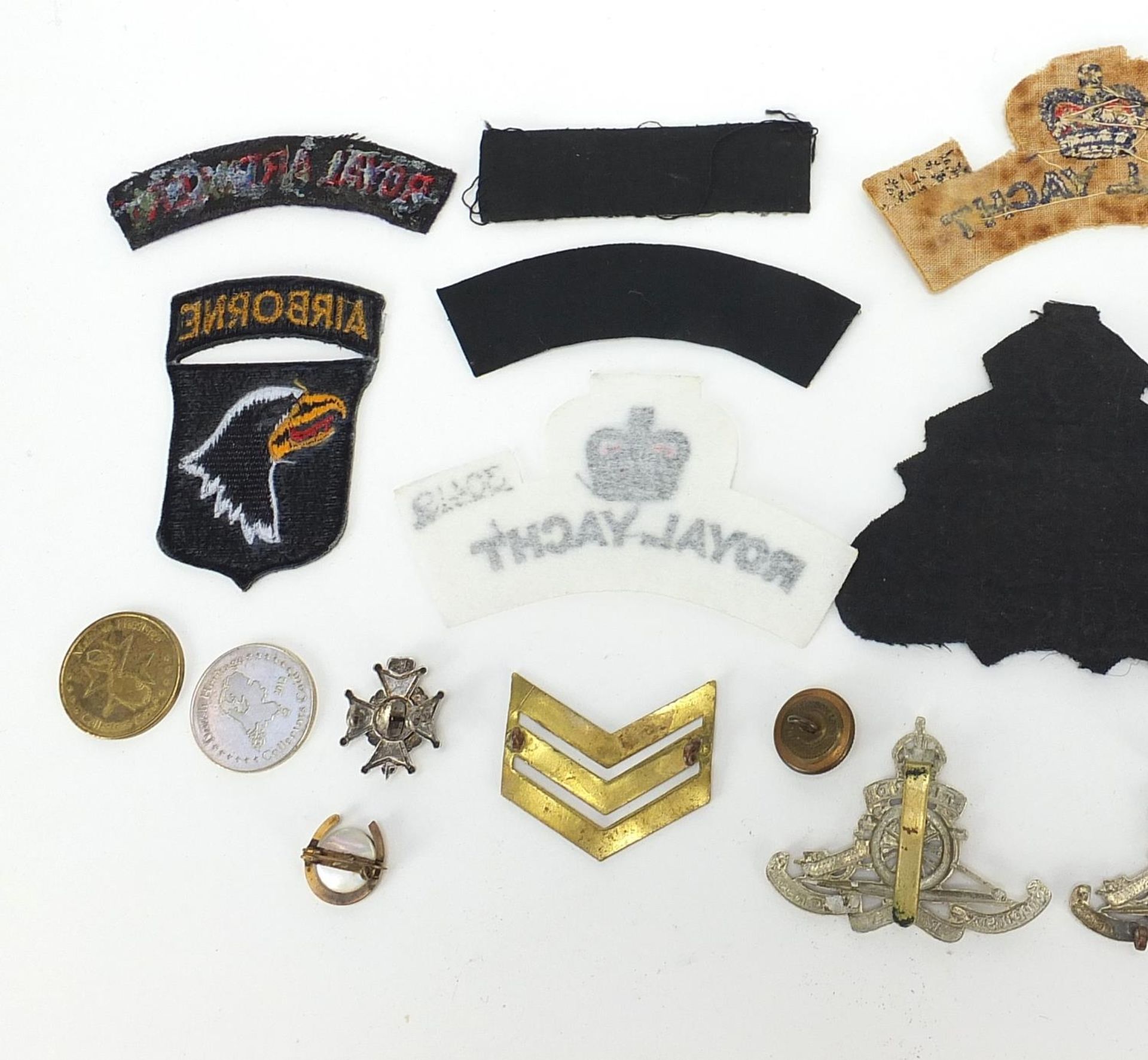 British military interest cloth patches and badges, some silver and enamel including Royal Artillery - Image 5 of 6