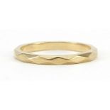 9ct gold wedding band, size K, 1.9g